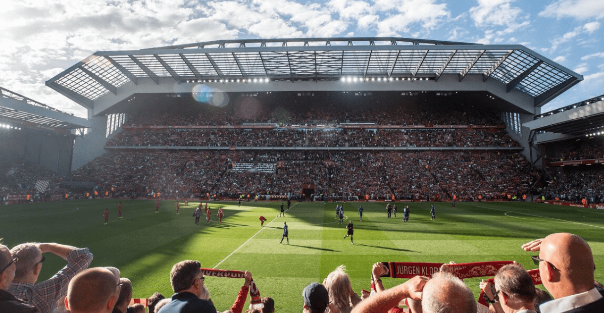 利物浦、曼城和热刺竞逐安托万·塞梅尼奥：英超转会市场的焦点（英超转会焦点：曼城、利物浦与热刺竞逐安托万·塞梅尼奥）