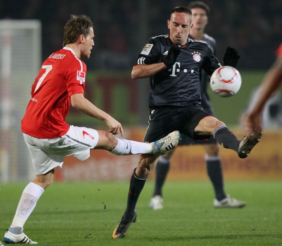 3场赢2次点球，明尼苏达联击败西雅图海湾人晋级美职联8强（三战两度点球制胜，明尼苏达联淘汰西雅图海湾人挺进美职联八强）