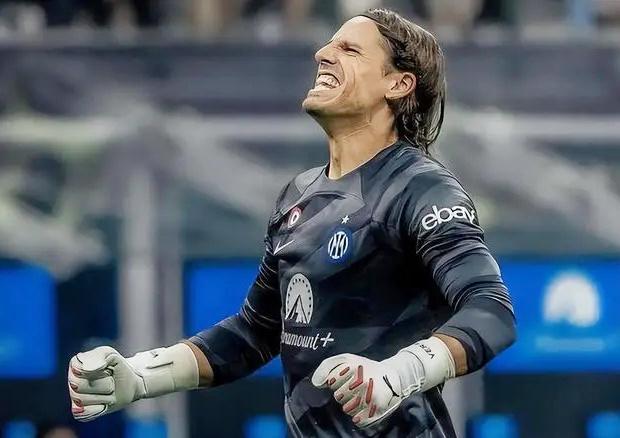 法比奥：他们开玩笑说我拿金靴但冠军挂零，希望在足协杯破零（法比奥：被调侃金靴在手却无冠，盼足协杯实现首冠）