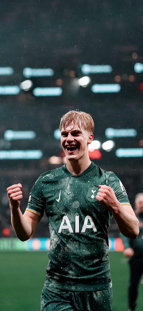 比利时国家队官方：征招切尔西外租门将彭德斯对阵列支敦士登（比利时国家队官宣：召入切尔西租借门将彭德斯迎战列支敦士登）