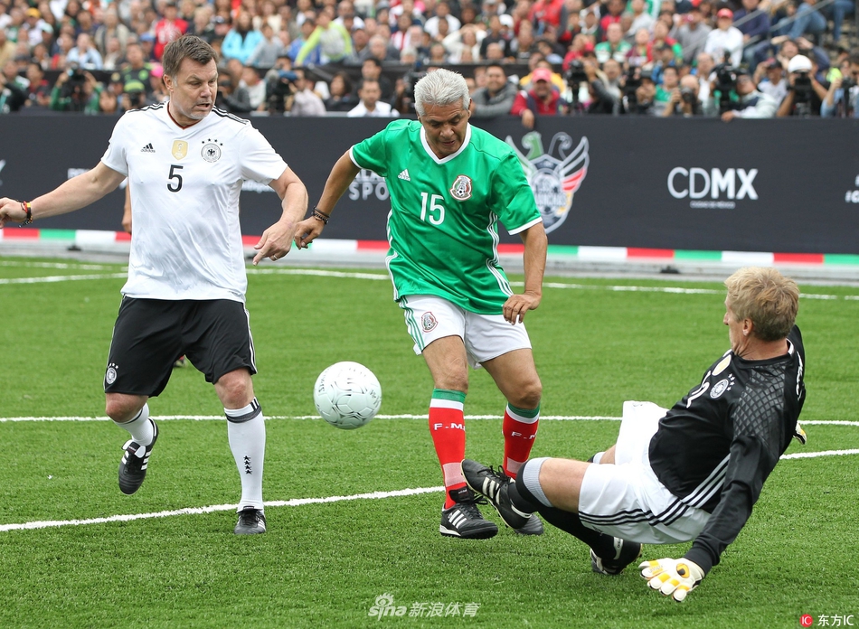 电讯报：斯特林6年前对亚特兰大狂轰4球，现如今已成隐形人（电讯报：曾对亚特兰大上演大四喜的斯特林，如今在队中几乎隐身）