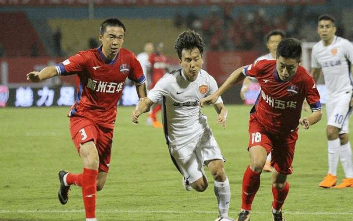 坐镇中场，指挥调度🪄让我们一起继续创造新的历史⭐