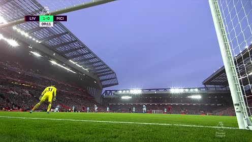 英媒：热刺有意罗德里戈和伊尔迪兹，范德芬是皇马引援目标（英媒：热刺追罗德里戈、伊尔迪兹，皇马将范德芬列为引援对象）