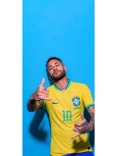 此前对阵拜仁时扭伤左膝，努诺-门德斯本周四恢复了训练（此前战拜仁左膝扭伤，努诺-门德斯已于周四复训）