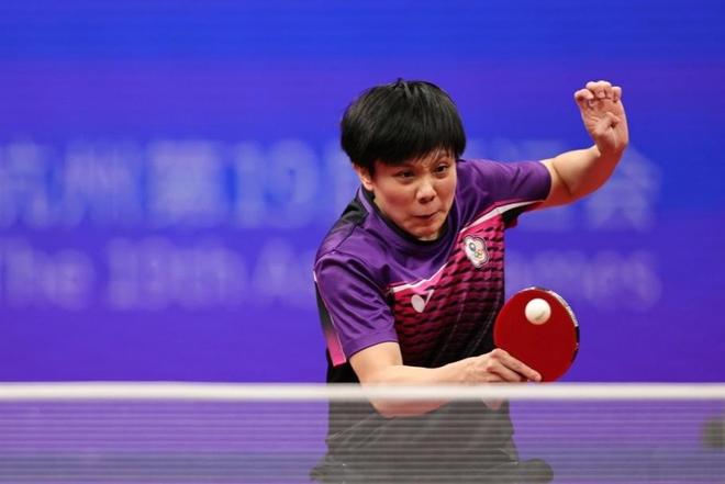 一个他从小 一个他从小